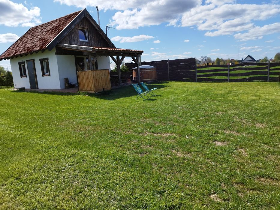 Domek na Mazurach  z sauną i jacuzzi w Stradunach
