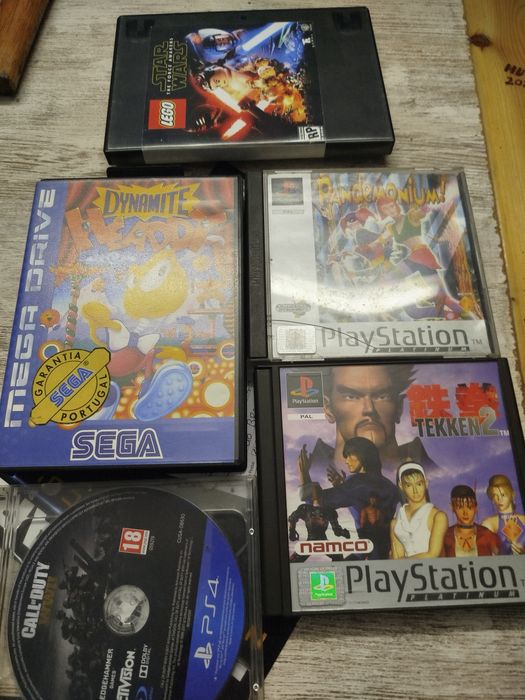 Vendo vários jogos PlayStation