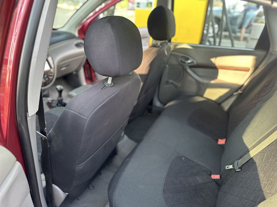 Ford Focus 1 2000,1.6 бензин