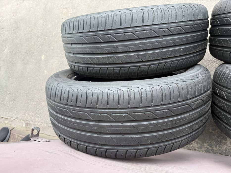 215/55/17 Bridgestone Літо