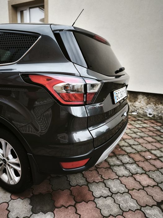 Ford escape 2.0 awd 2017