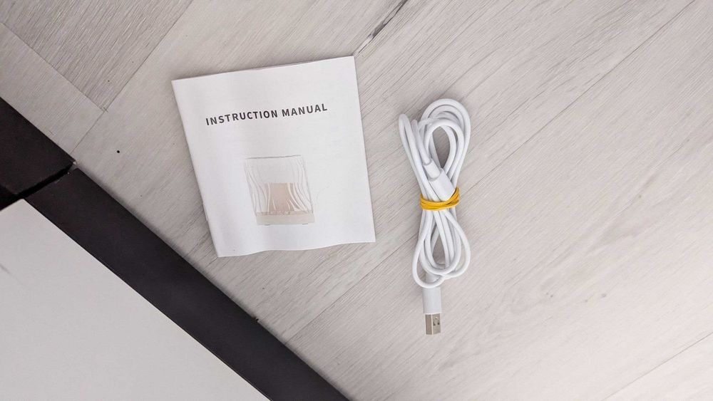 Нічник проектор Aurora WH-E22 LED лампа з пультом куб