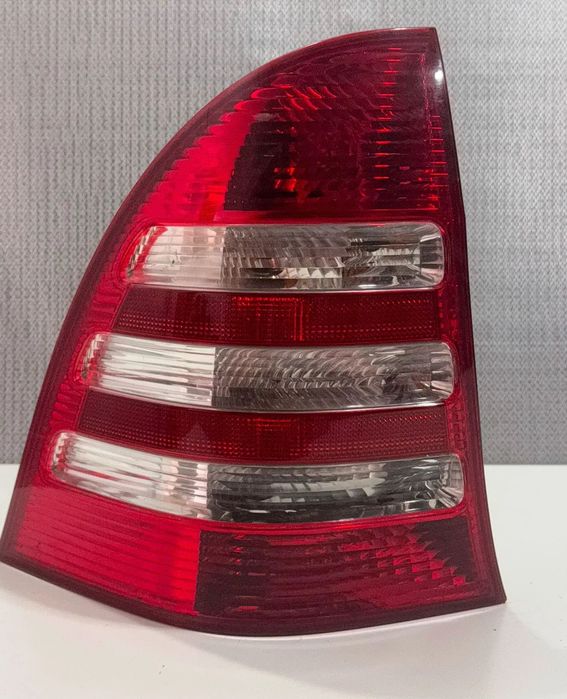 Faróis originais (frente e trás) Mercedes W203