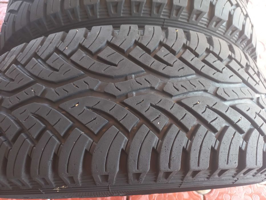 Покрышки Continental Contact AT 215\65\R16