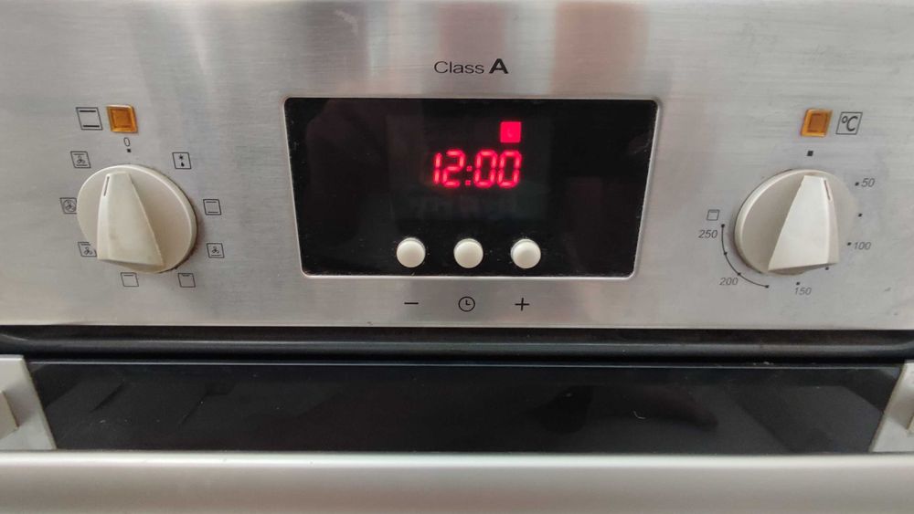 Forno de encastre Fagor HT-50 1HV121X1 em bom estado de funcionamento