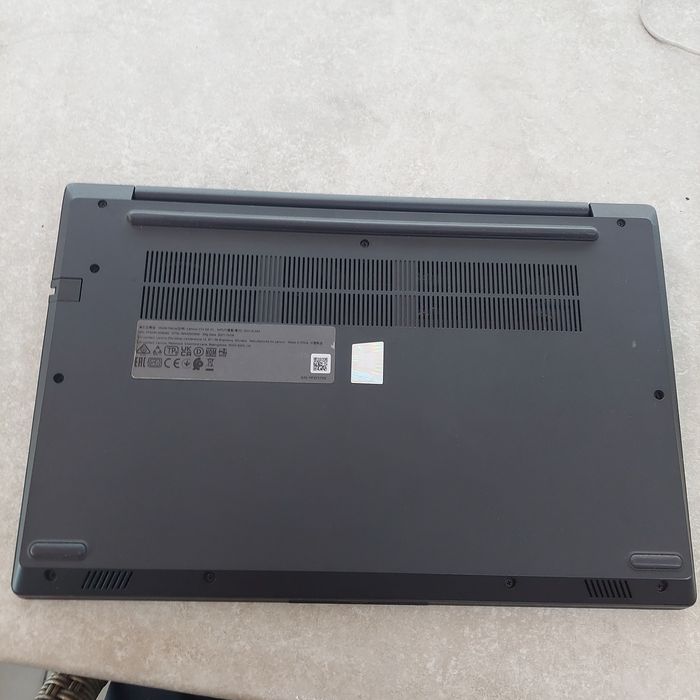 Ноутбук Lenovo v14 g2 itl