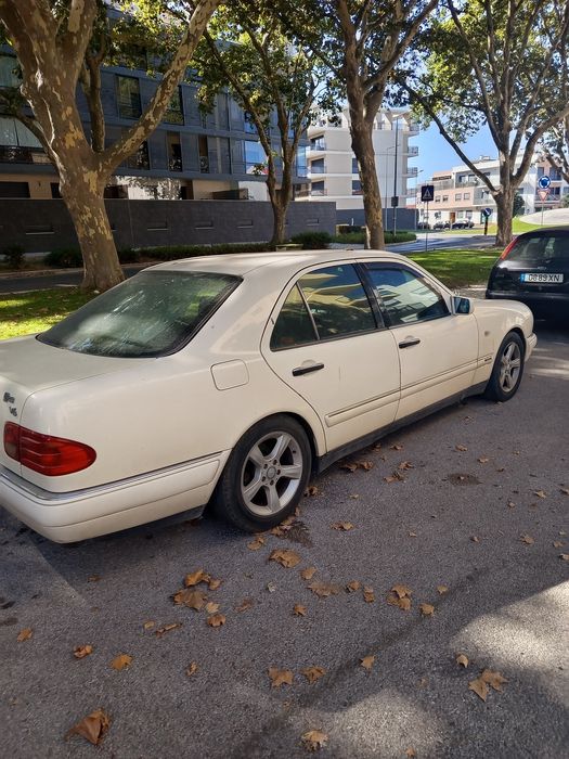 Mercedes Benz Atmosférica