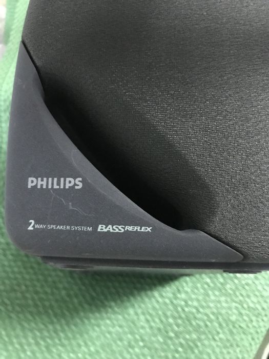 Colunas de som da marca Philips