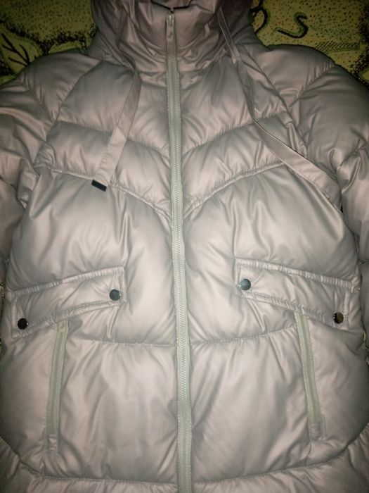 Зимова куртка на дівчинку