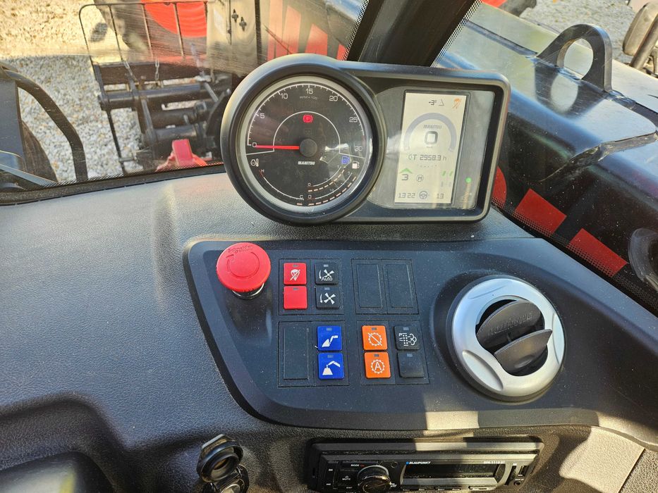 Ładowarka teleskopowa Manitou 737