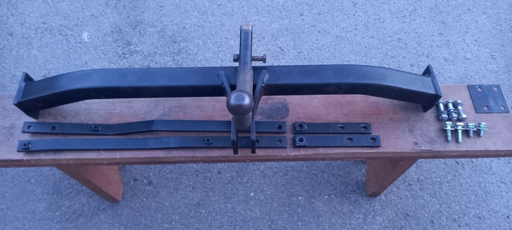 Продам фаркоп Рено Меган 3 BOSAL