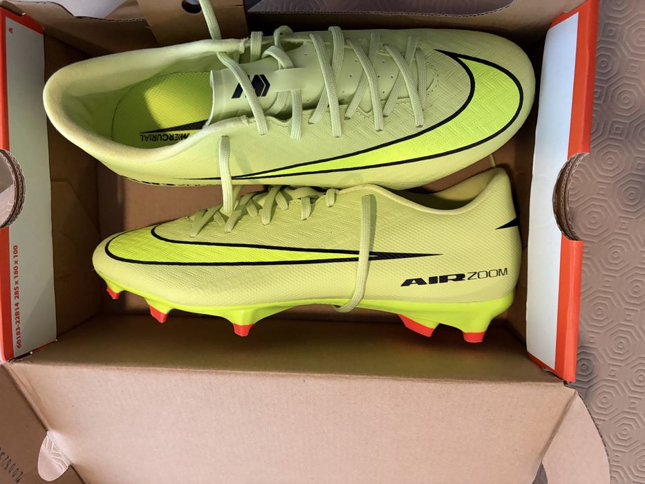 Chuteiras Nike_novas