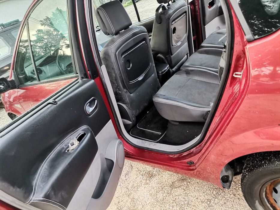 PARA PEÇAS Renault Megane Scénic 1.9 Dci de 2005