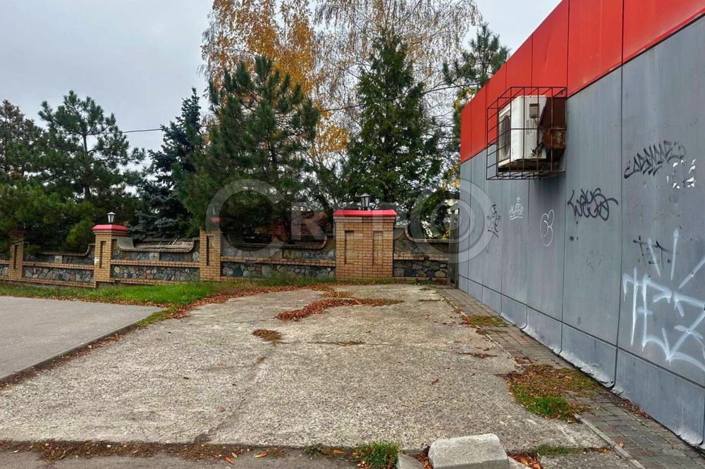 Продаж нежитлової будівлі пр.200-річчя Кривого Рогу