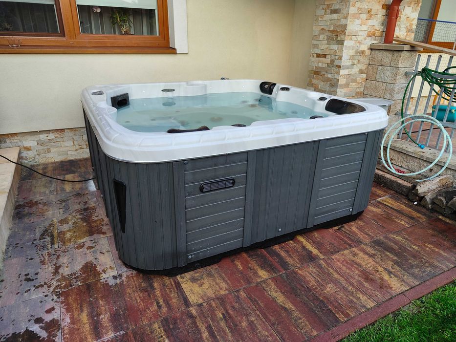 Jacuzzi ogrodowe całoroczne , Hot Spring , Sundance , Balboa , Gecko