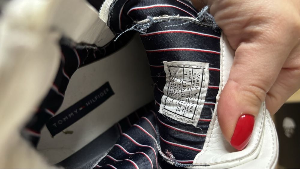 Tommy hilfiger białe botki modna dziewczynka 31,5 jesień okazja