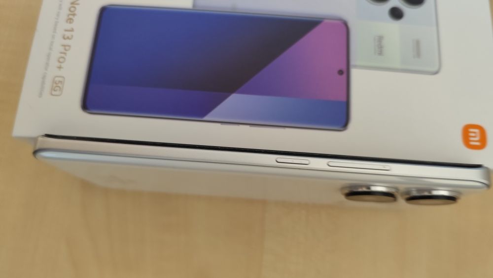 Xiaomi Redmi Note 13 Pro+ 5G 12/512GB продаю .