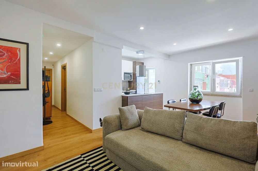 Apartamento T2 Centro de Almada Remodelado