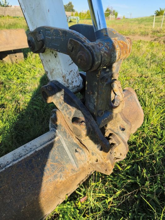 Giratória Case cx26b 2016