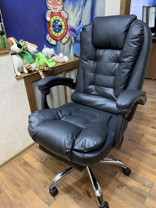 Продаю нове компьютерне крісло