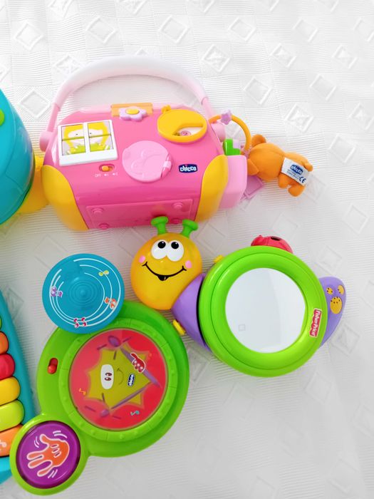 5 Brinquedos de bebé +3 meses