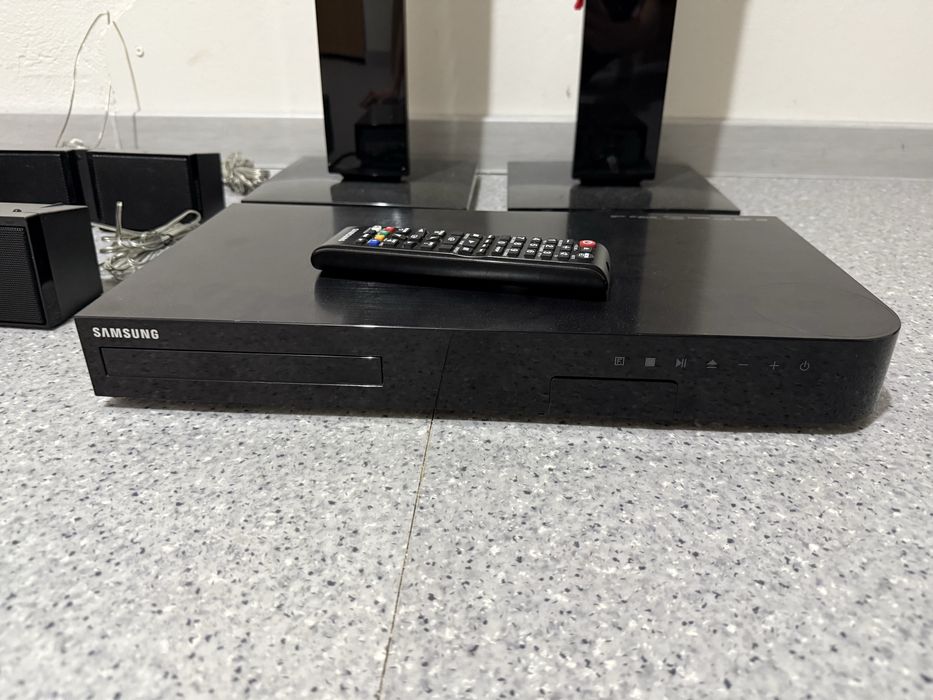 Kino domowe Samsung 5.1 HT-J4530