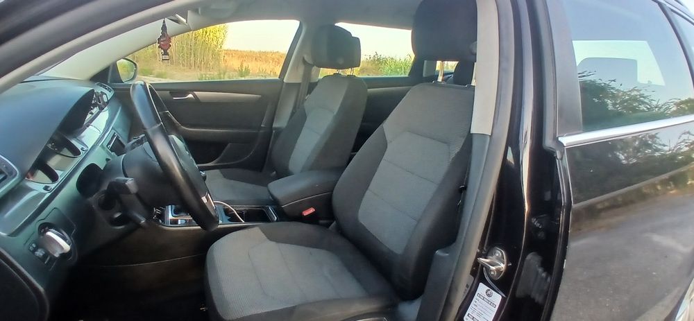 Volkswagen passat variant 1.6tdi 2012 com 150000km  aceito retomas