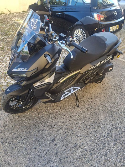 Keeway XDV 125 2025