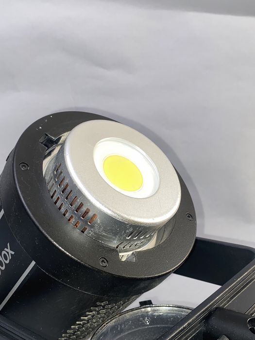 Постійне світло Godox SL200II з FX режимом