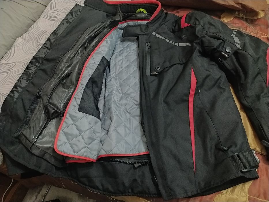 Casaco de homen de mota de imverko