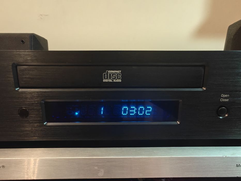 Leitor de CDs Cambridge Audio Topaz CD10