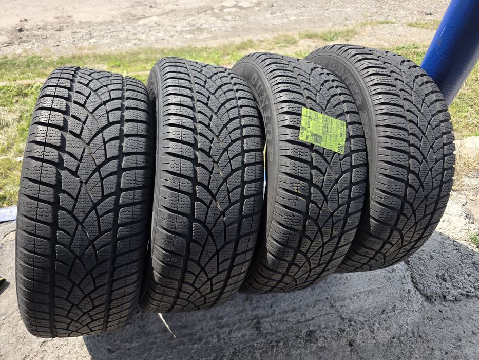 Зимові шини Dunlop 215/60 R16