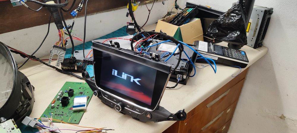 Wyświetlacz LCD Opel Astra K Insignia