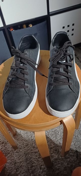 Ténis  47 para vender