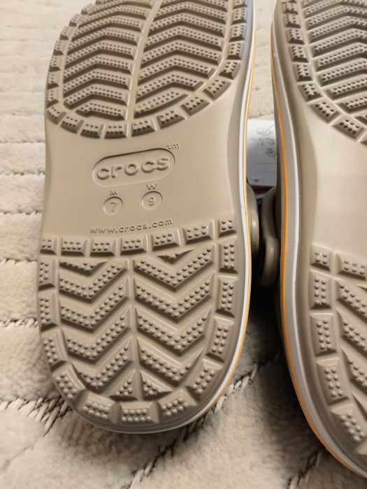 Buty crocs nowe M7 W9