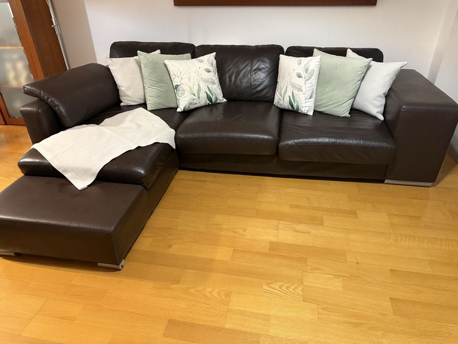 Sofá Chaise Long Castanho