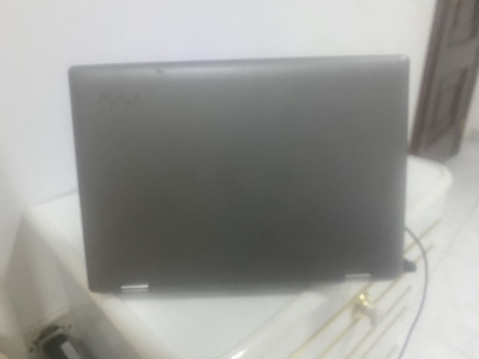 Computador portátil LENOVO Thinkpad X380 Yoga Touch-Screen IPS Full HD Intel Core i5 SSD 256GB Windows 12
