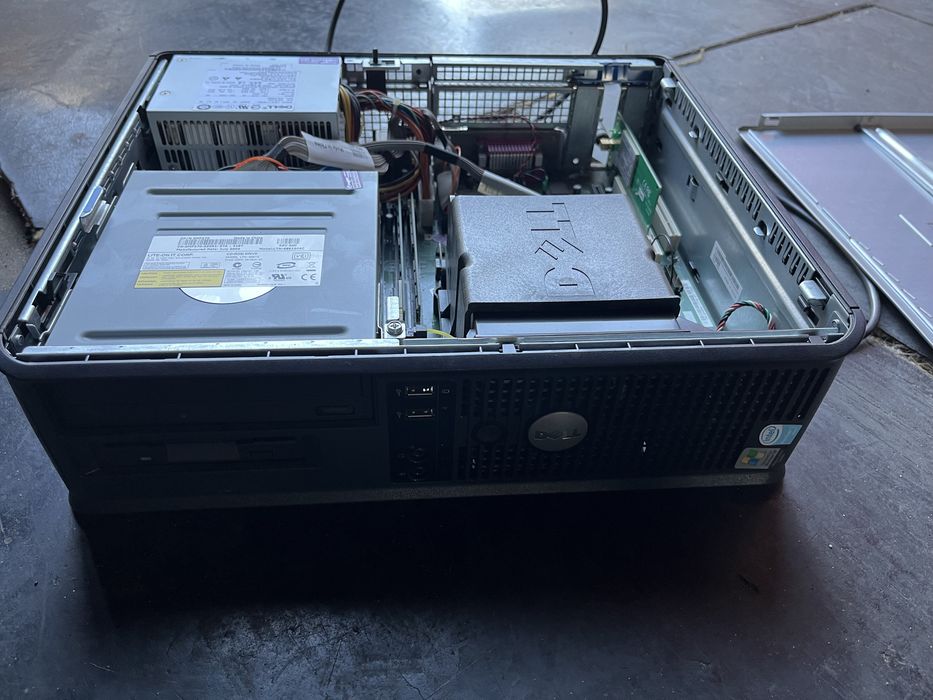 Komputer pc desktop intel pentium d 2gb ram wifi