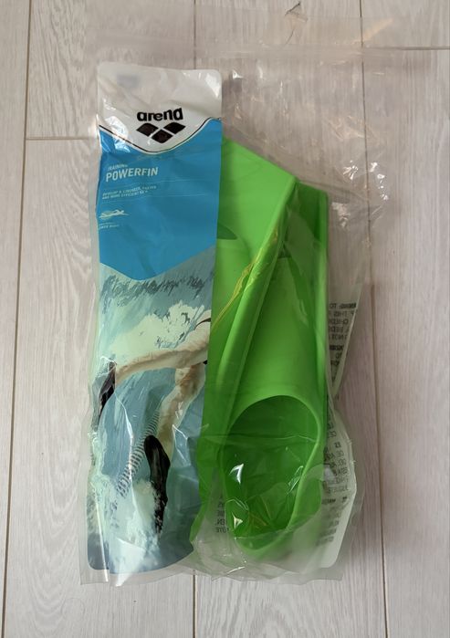 Ласты Arena розмір 41-42, 43-44.