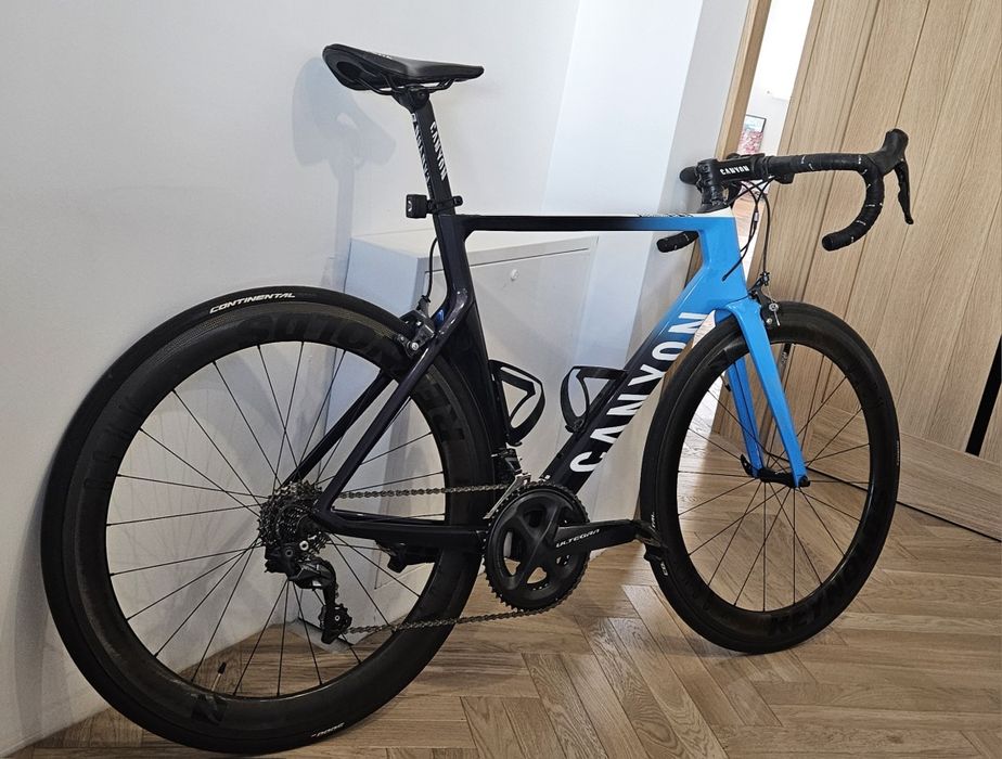 Rower canyon Aeroad CF SL