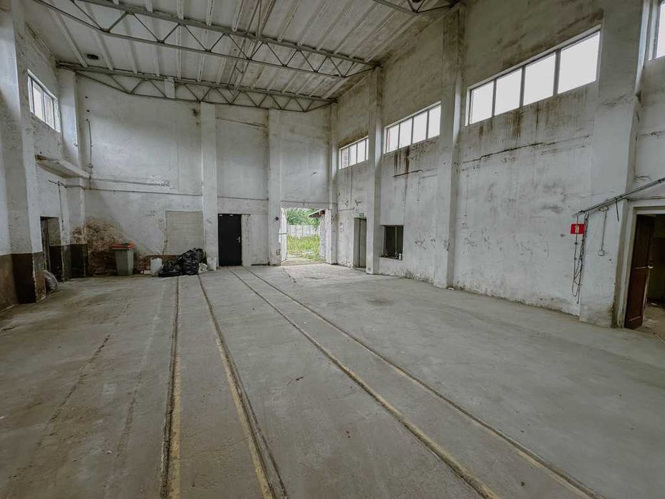 Wynajem hali 150 m2  + 40 m2 pomieszczeń gospodarczych na działce 3000m2