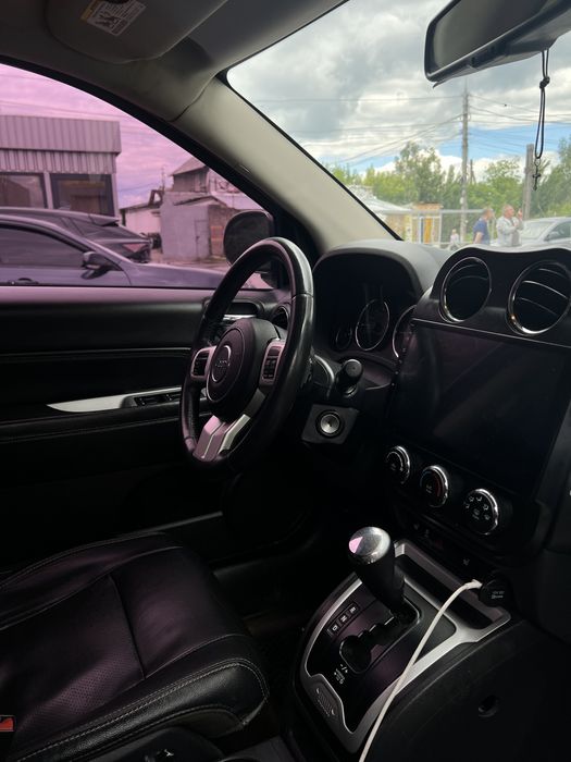 Jeep Compass 2016 VIN 1C4NJDEB5HD110082 фото оголошення 8 з 10