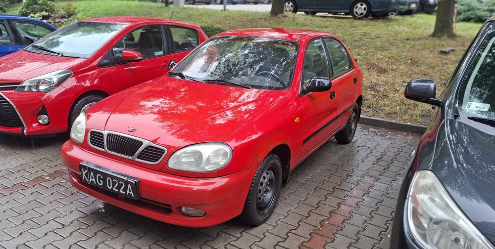 DAEWOO LANOS SX/5 1.6 DOHC – 1998 rok – pierwszy właściciel – czarne tablice