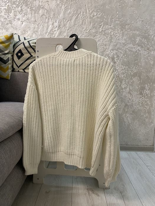 Вʼязаний кардиган Recerved