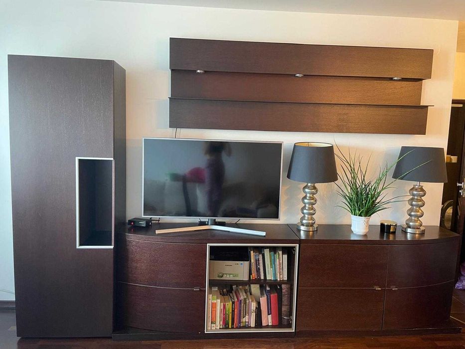 Meblościanka ciemny brąz