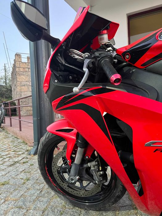 HONDA CBR 1000 Fireblade
