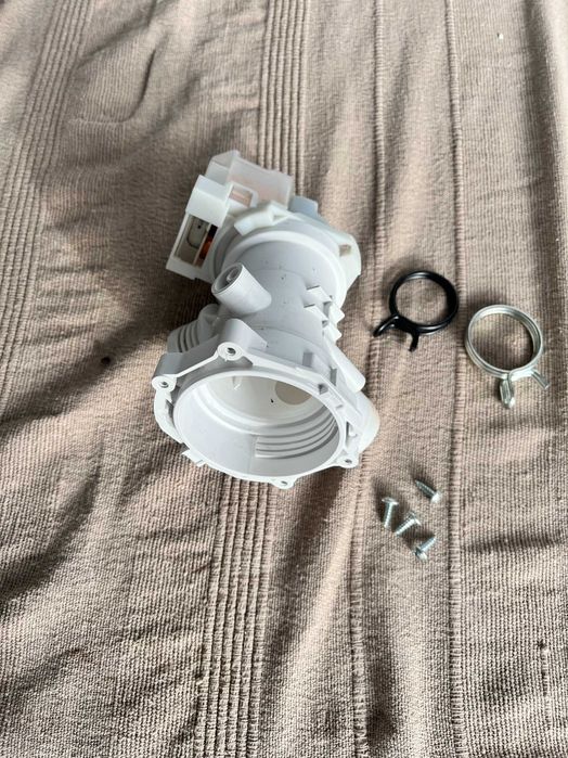 Bomba de Drenagem / Bomba de Escoamento – Indesit XWE 91283X WSSS EU