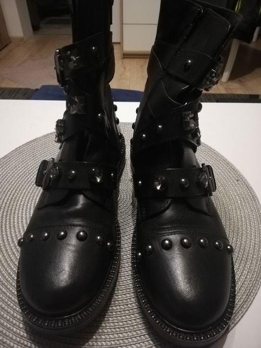 Buty zimowe rozm. 40 nowe