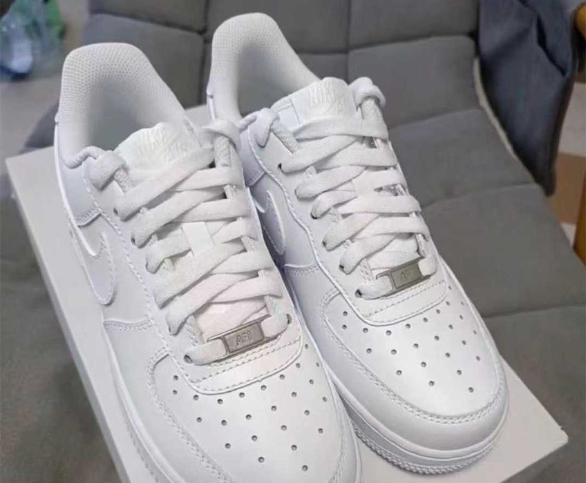 Buty meskie Mokasyny Nike_Air_Force_1_Low '07_Biały R.39