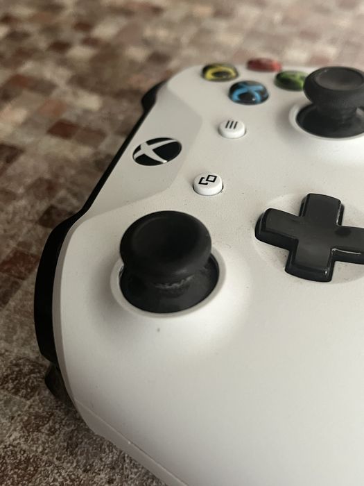 джойстик xbox one